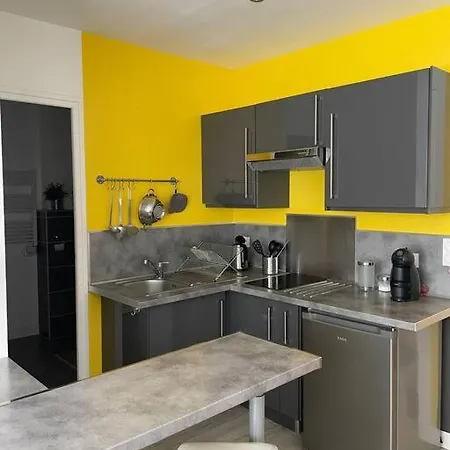 600m Gare Et 400m Gem: Lit Double, Wifi Fibre Apartment