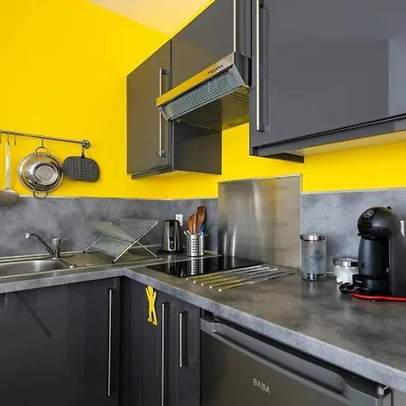 600m Gare Et 400m Gem: Lit Double, Wifi Fibre Apartment